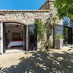 Domaine Du Clody Casa de Férias