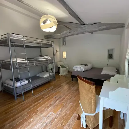 Casa de Férias Domaine Du Clody *