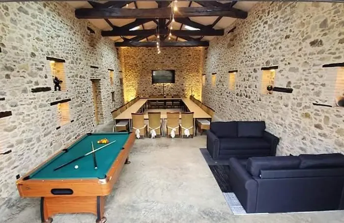 Ferienhaus Domaine Du Clody Saint-Etienne-de-Corcoue